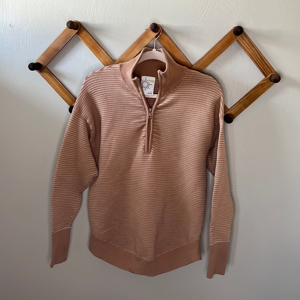 Aerie pullover size S. Worn once!